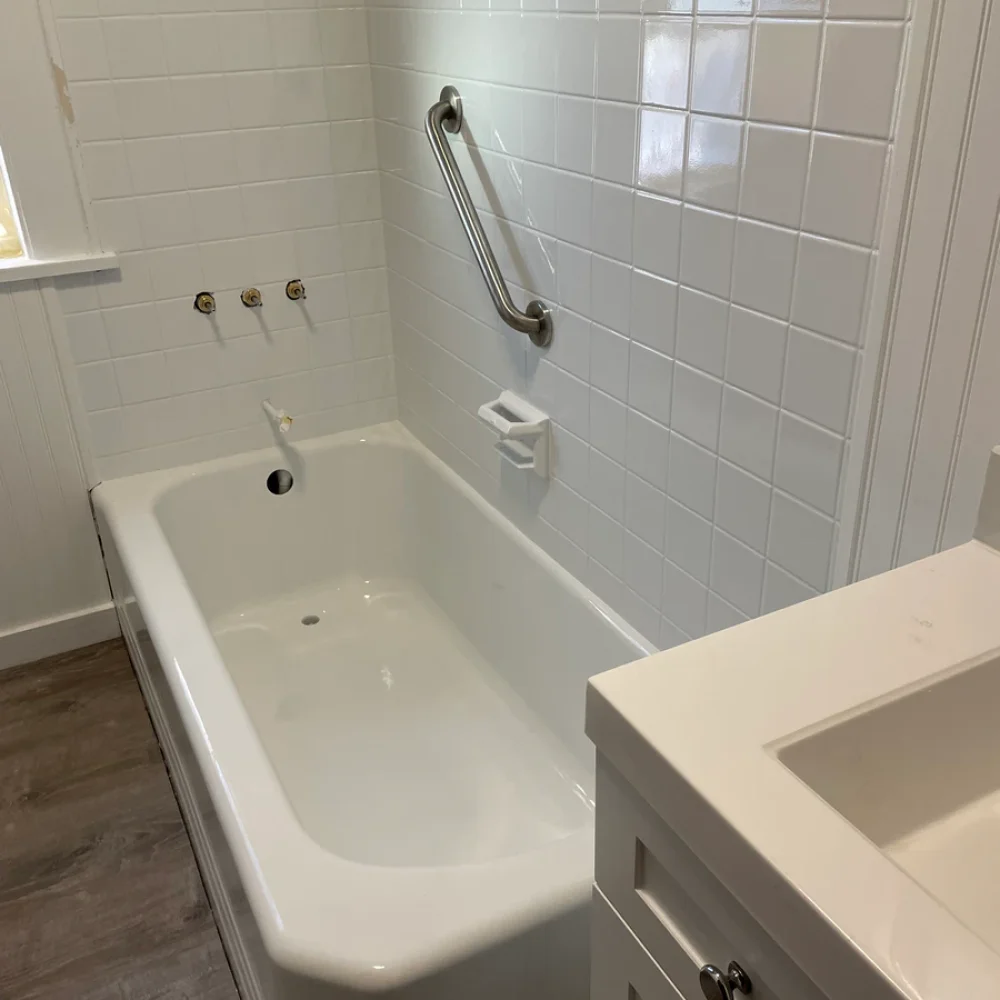 Tub Enclosure - After